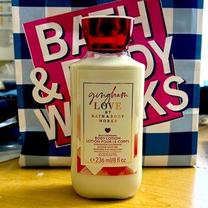 Gingham Love body lotion by Bath and Body Works